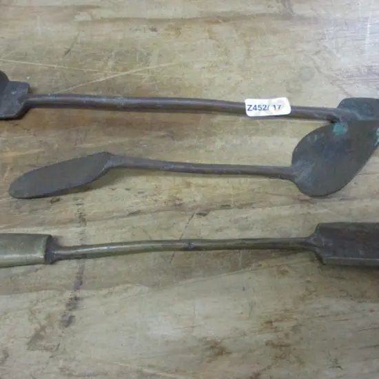 Bronze Pallet Knife Etc