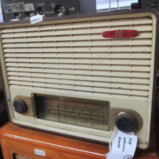 198 Pye Radio