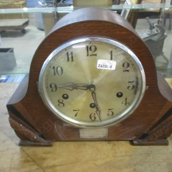 Mantle Clock
