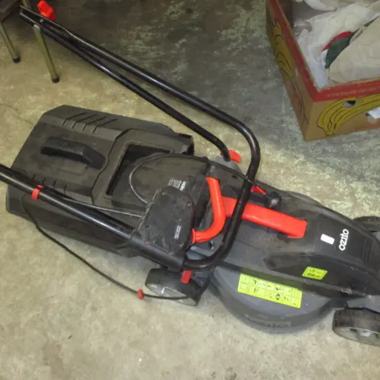 Electric Lawnmower