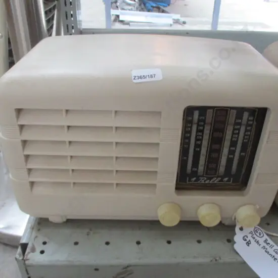 64 Bell Radio