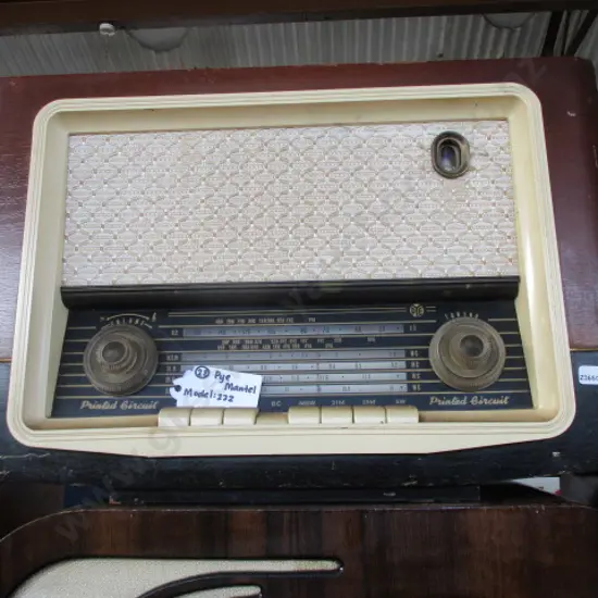 22 Pye Radio
