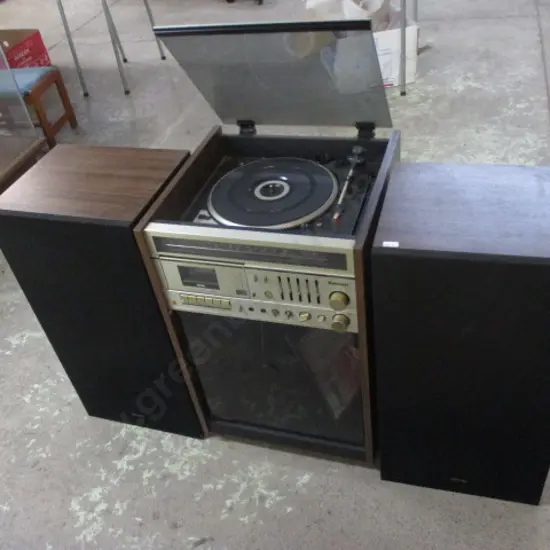 Retro Stereo