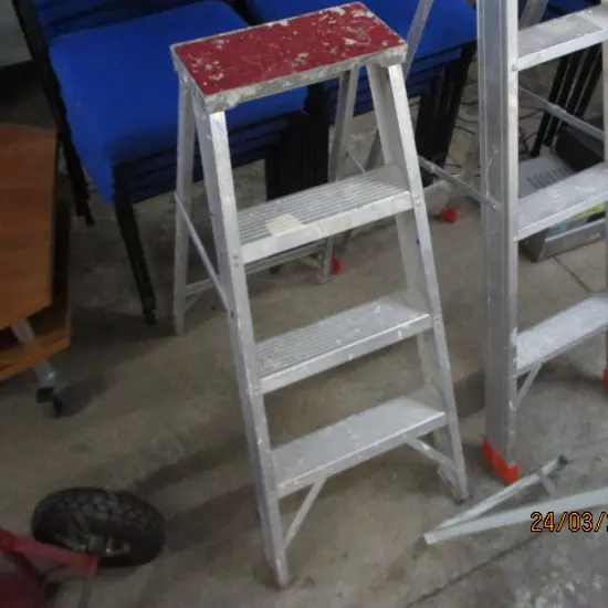 Step Ladder