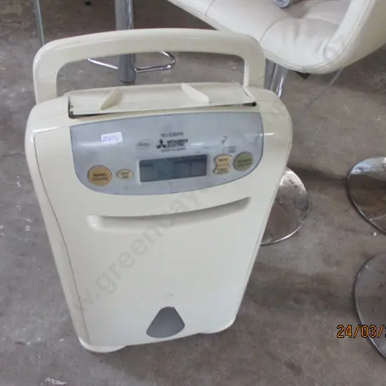 Dehumidifier