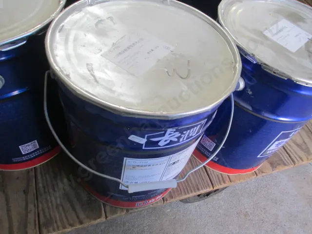 White Paint Image 1++