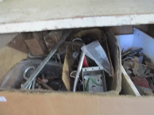 Garage Image 1++