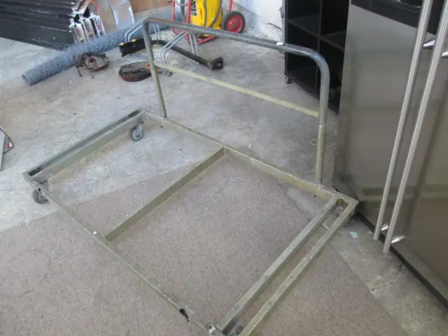 Warehouse Trolley Image 1++