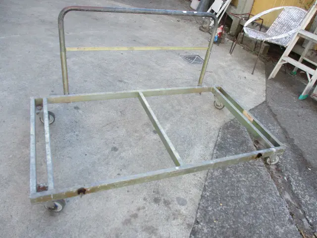 Warehouse Trolley Image 1++