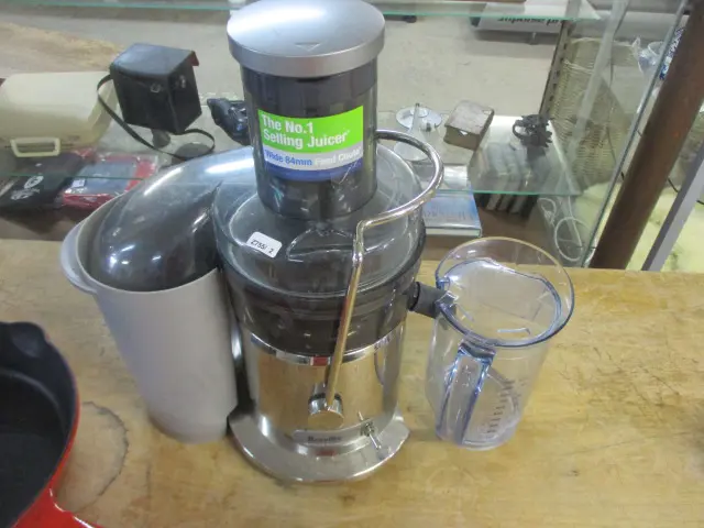Juice Extracter Image 1++