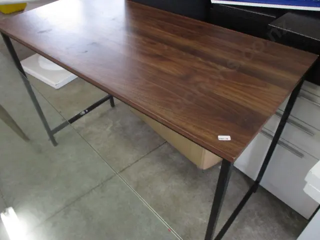 Side Table Image 1++