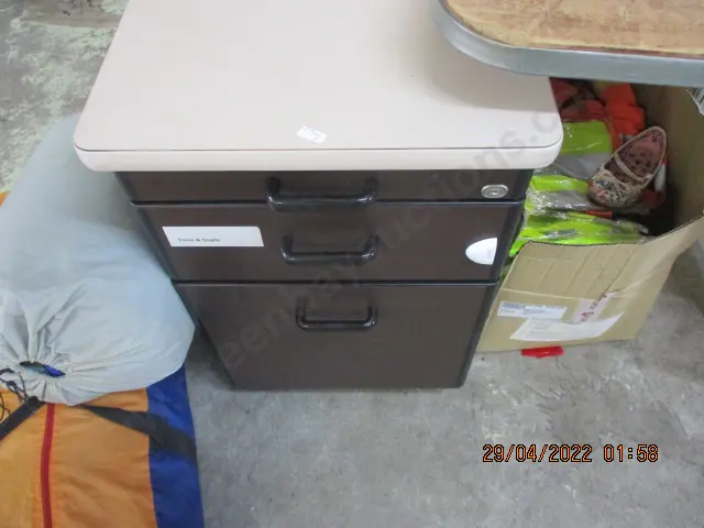 Lowboy Image 1++
