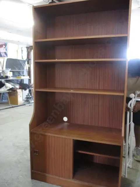 Retro Wall Unit Image 1++