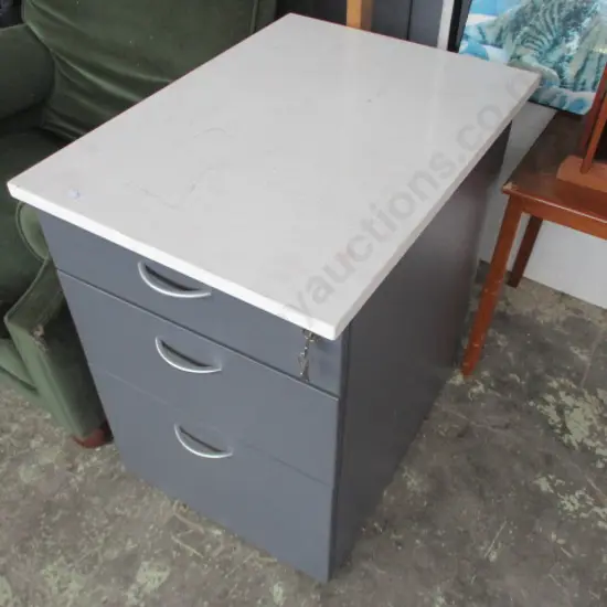 Side Drawers