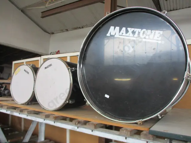 3 Drums Image 1++