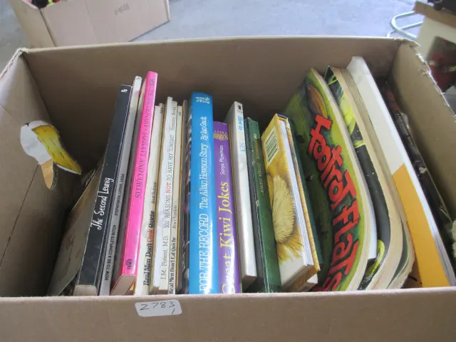 Books Image 1++