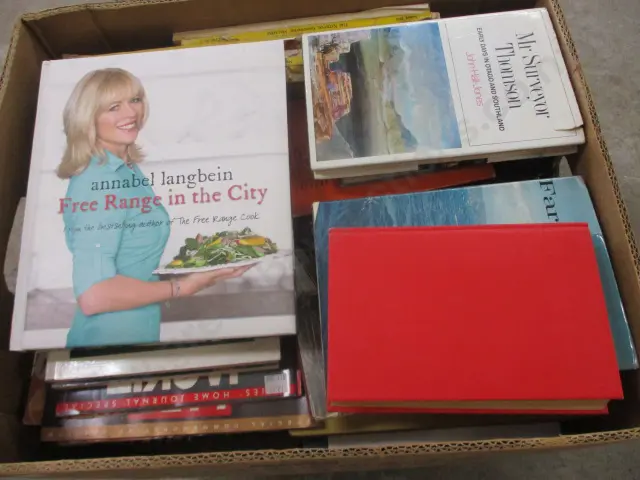 Books Image 1++