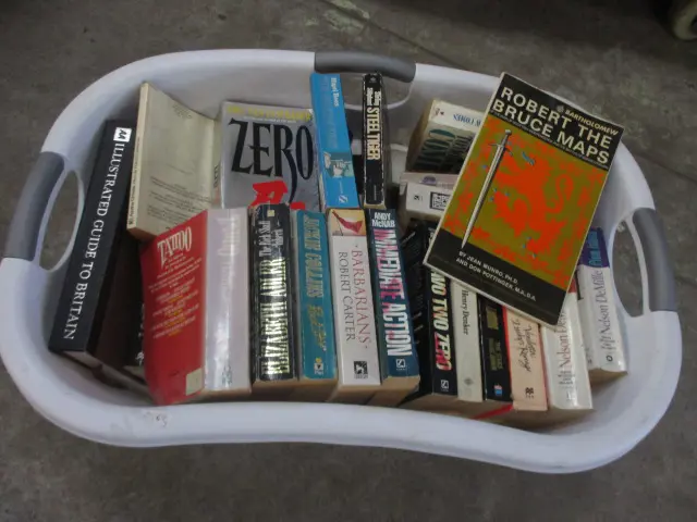 Books Image 1++