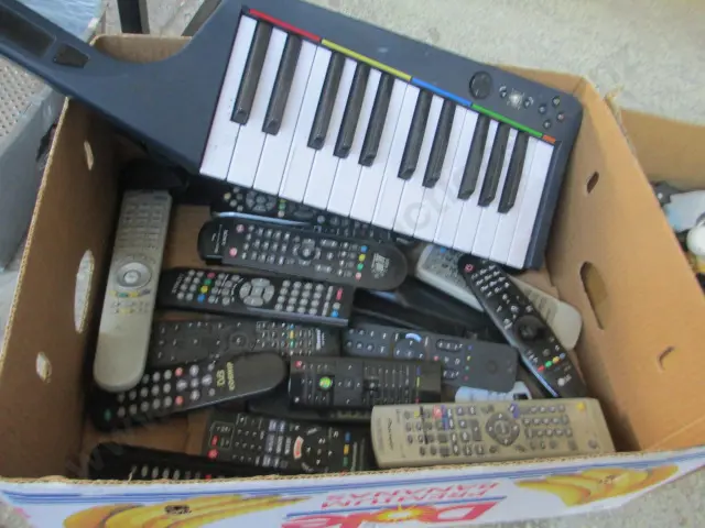 Remotes Image 1++