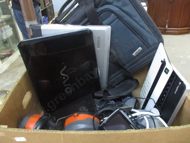 LapTops Etc Image 1++