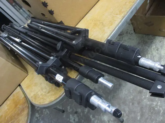 Tripod Parts Image 1++