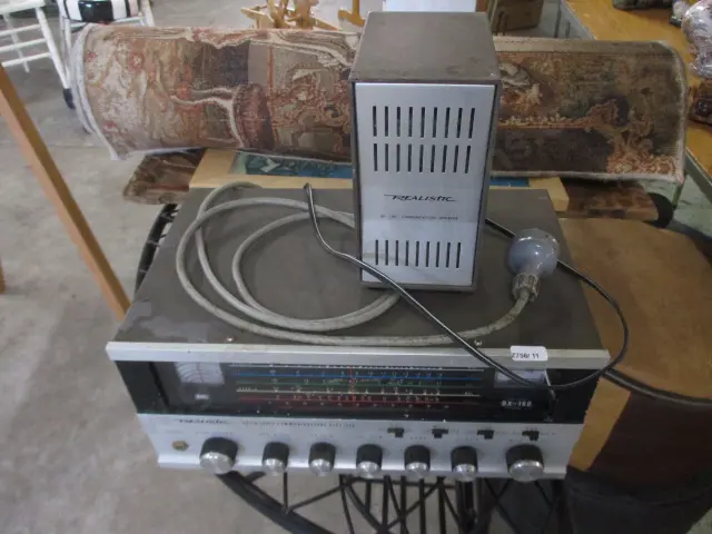 Communications Receiver Image 1++