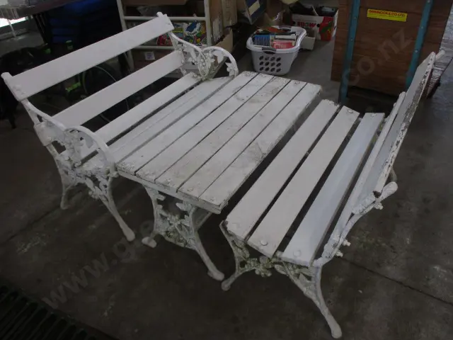 Garden Table and Benches Image 1++