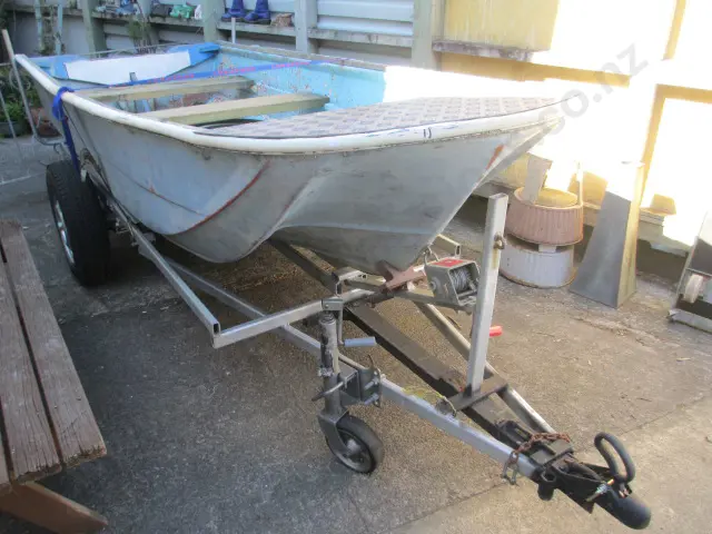 Boat and Trailor Image 1++