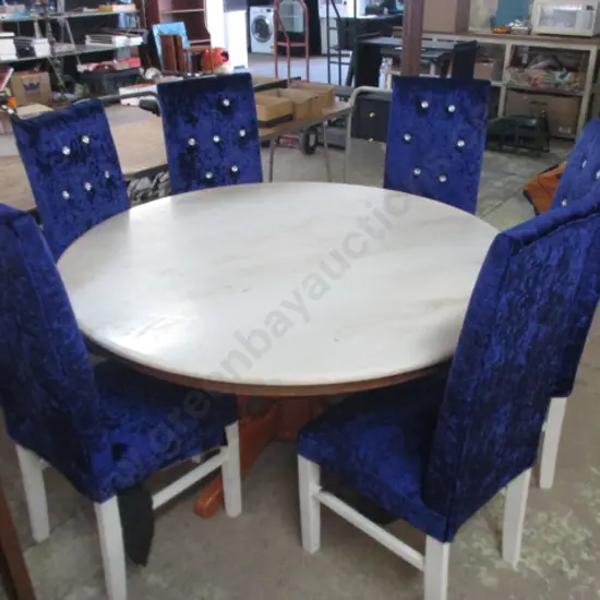Round Table and 6 Chairs