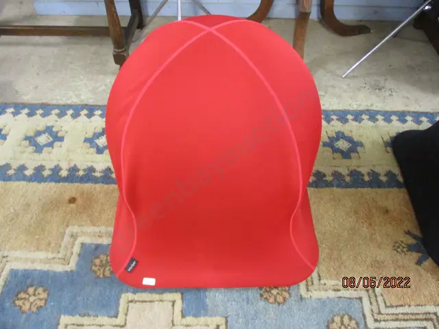 Jellyfish Chair Image 1++