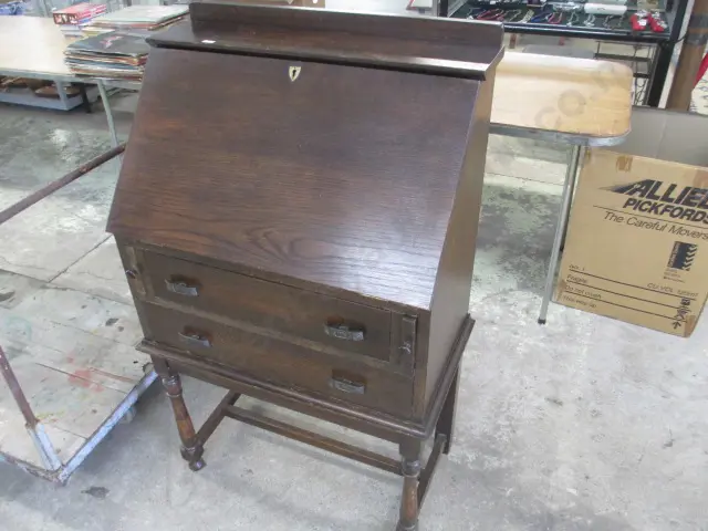 Oak Bureau Image 1++