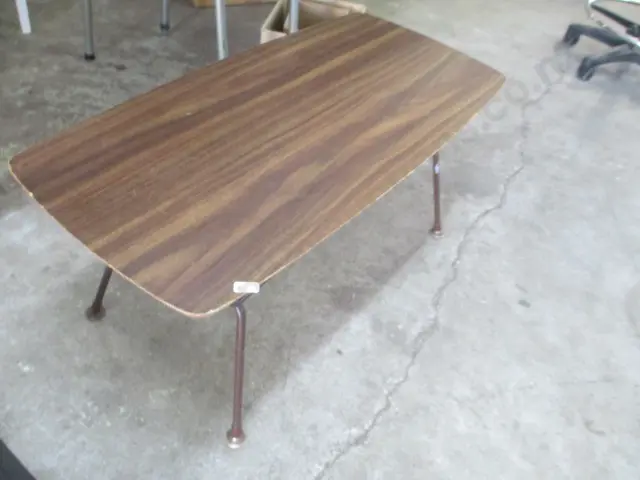 Retro Coffee Table Image 1++