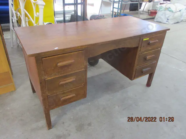 Public Service Desk Image 1++