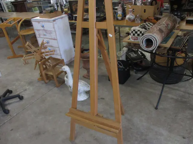 Easel Image 1++