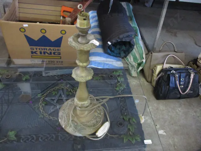 Brass Lamp Base Image 1++