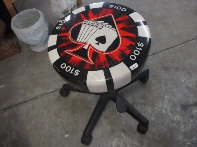 Poker Stool Image 1++