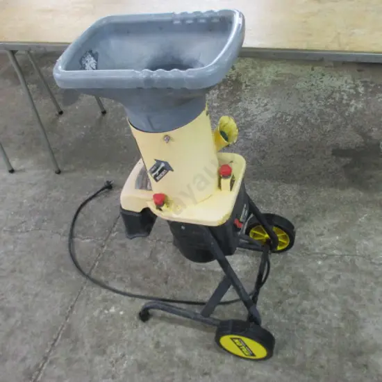 Chipper Shredder