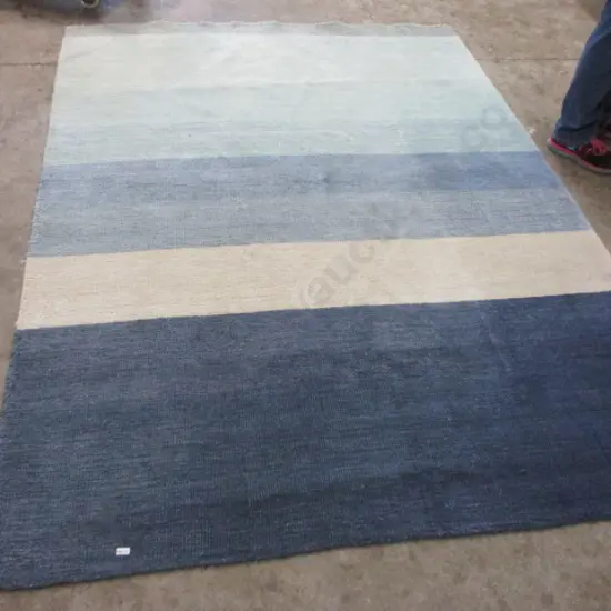 Rug
