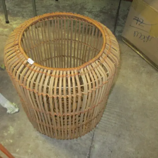 Cane Hamper