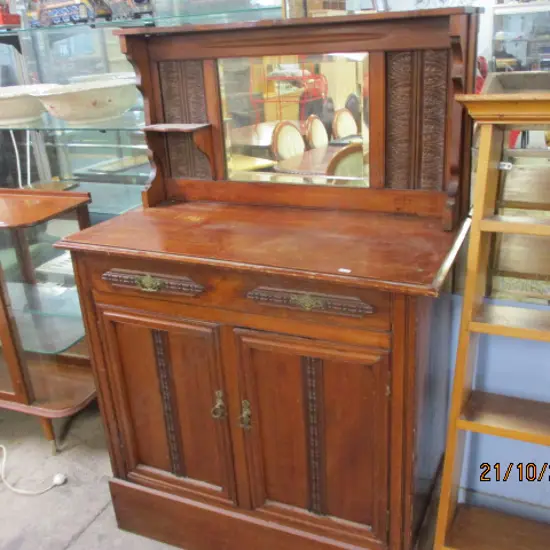 Vintage Mahog Chiffionier