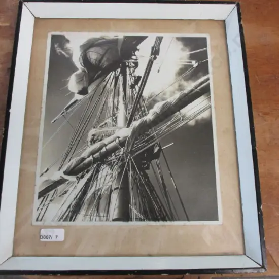 Photo In The Rigging