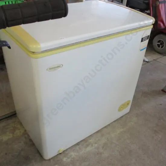 Chest Freezer (needs regas)