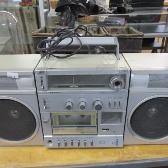 Ghetto Blaster