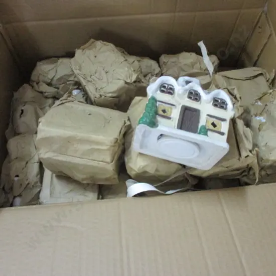  Box Ceramic Cottages