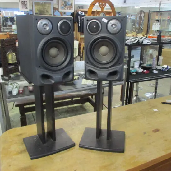 Speakers and Stand