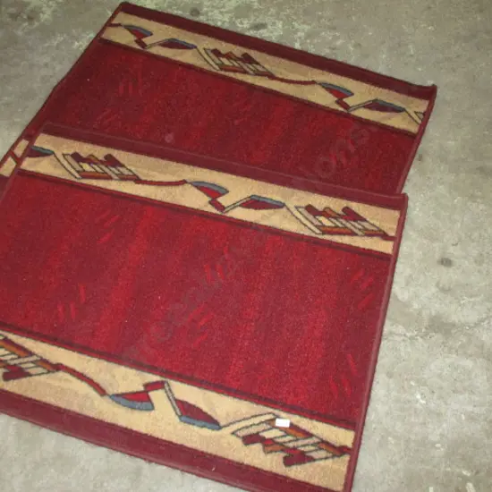 Pr Small Rugs