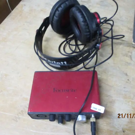 Speaker Controller and Headphones