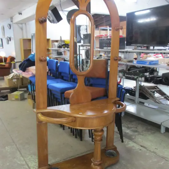 Vintage Rimu Hallstand