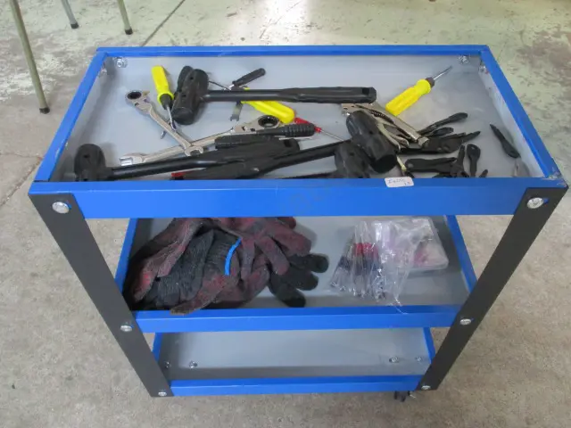 Tool Trolley and Contents Image 1++