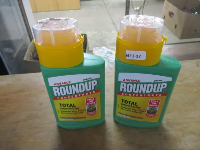 Weedkiller Image 1++